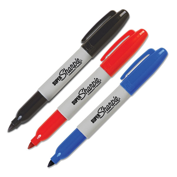 A water resistant marker for writing on almost any surface. A bullet tip on the regular model or a fine plastic (0.4mm) tip on the Extra Fine Sharpie, mark boldly on metal, glass, plastic, foil, rubber,  waxed paper, etc. The high intensity are also used for overhead projection. 12 per box.